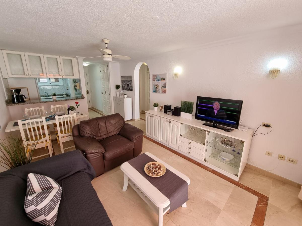 Casa Teide, Ground Floor Apartment Parque Santiago 1, Heated Pool, 100 M To Sea And Beach, Wifi Playa de las Américas Exterior foto