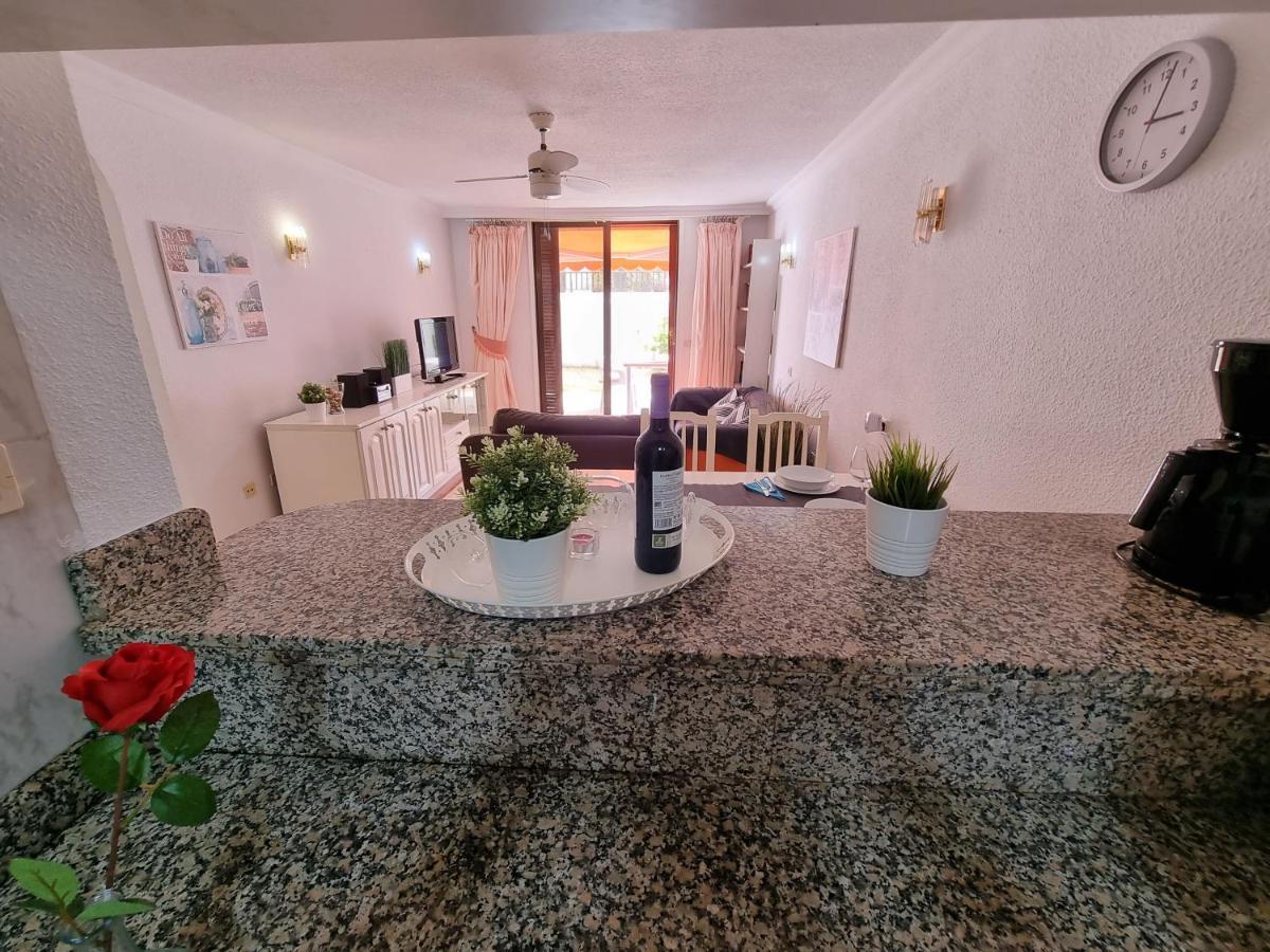 Casa Teide, Ground Floor Apartment Parque Santiago 1, Heated Pool, 100 M To Sea And Beach, Wifi Playa de las Américas Exterior foto