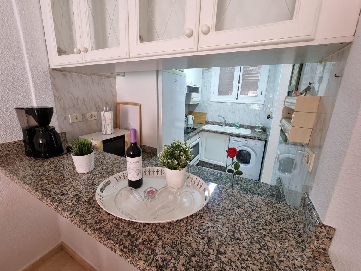 Casa Teide, Ground Floor Apartment Parque Santiago 1, Heated Pool, 100 M To Sea And Beach, Wifi Playa de las Américas Exterior foto